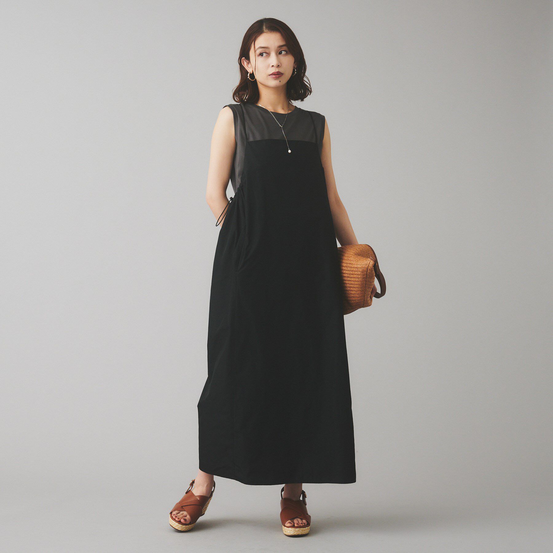 UNTITLED「【Liyoca】タフタキャミワンピース」|ワンピース|ブラック(019)