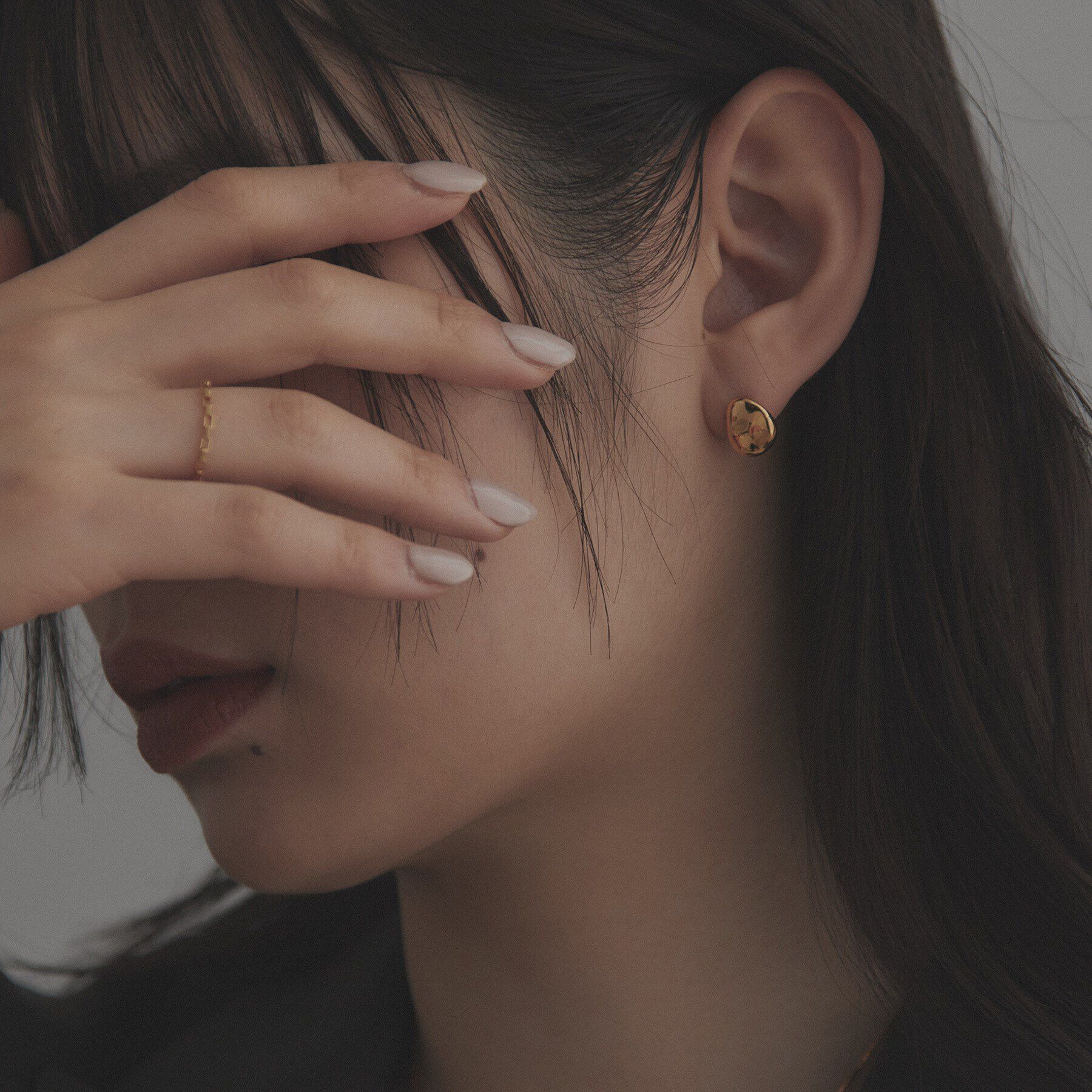 COCOSHNIK ONKITSCH「シルバー ニュアンスピアス ドロップ GP」|ピアス|