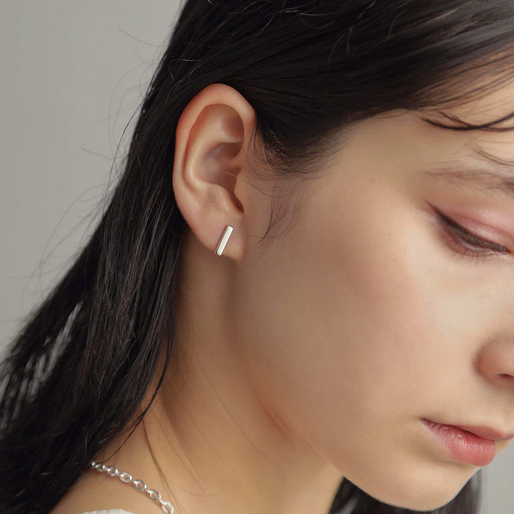 COCOSHNIK ONKITSCH「シルバー レクタングル スタッドピアス」|ピアス|