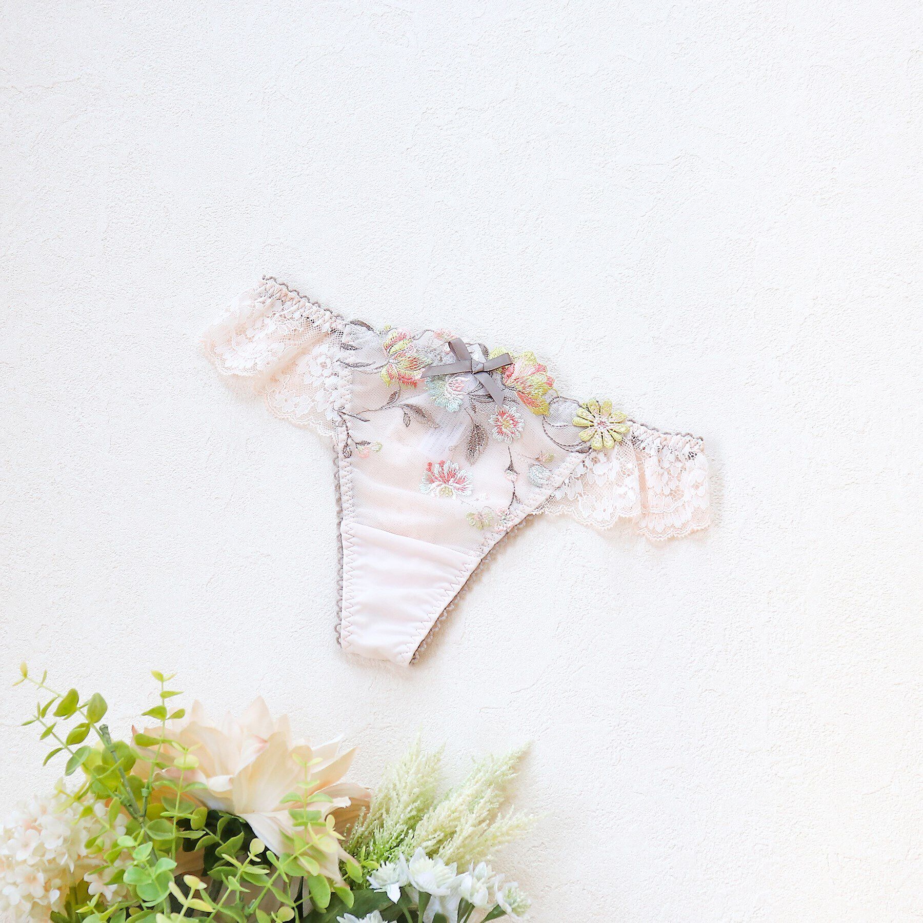 Risa Magli「レンヌ Tバックショーツ」|インナー|オレンジ(065)