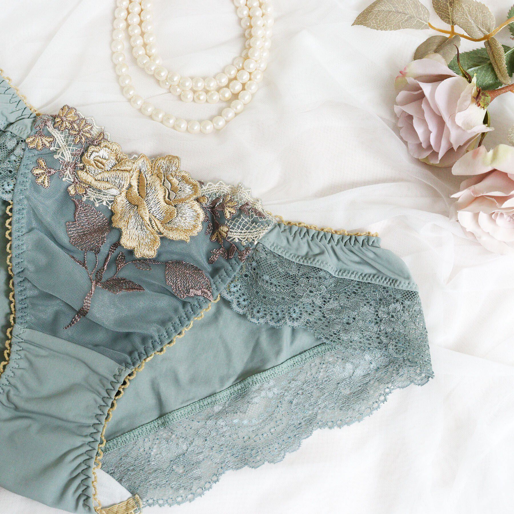 Risa Magli「フロリーナ ノーマルショーツ」|インナー|