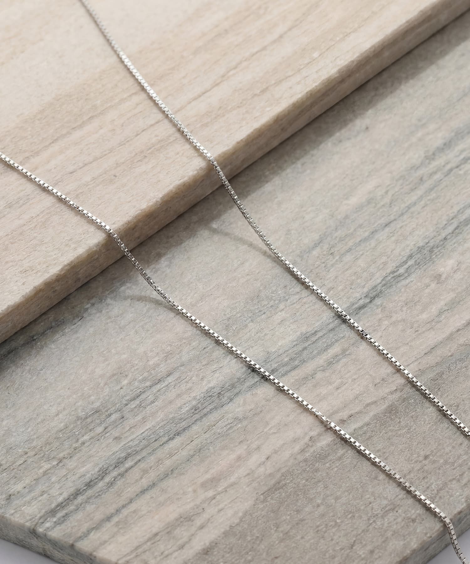 STYLE DELI「【DELI by】トライアングルドロップY字ラリエットネックレス」|ネックレス|