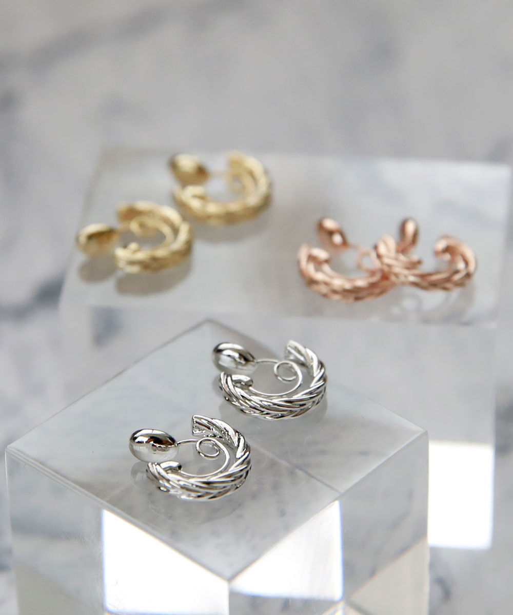 colleca la「miniループフィット・ブレイズフープイヤリング」|イヤリング|
