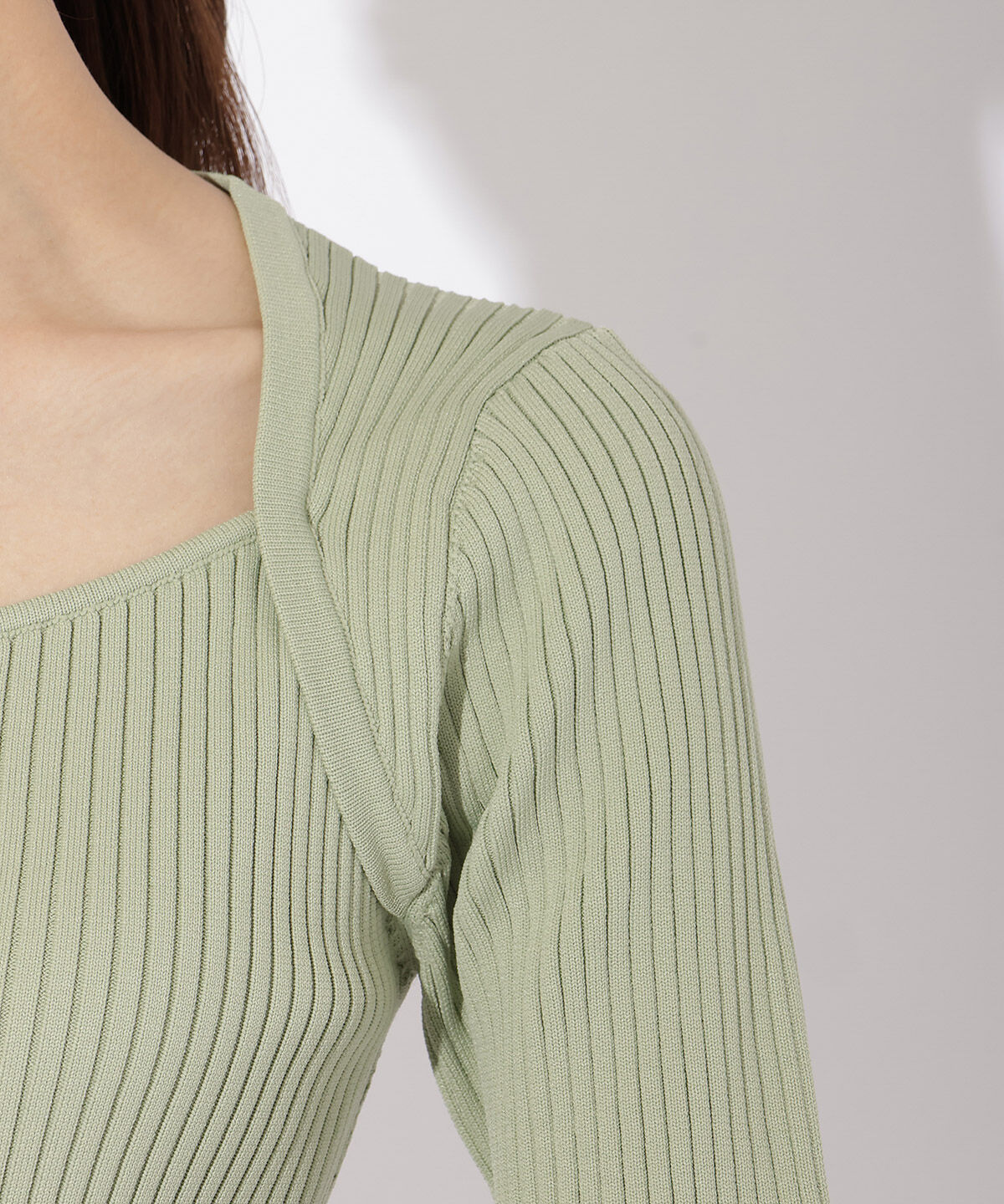 アンドクチュール「フロントホックビスチェライクプルオーバー」|ニット・セーター|