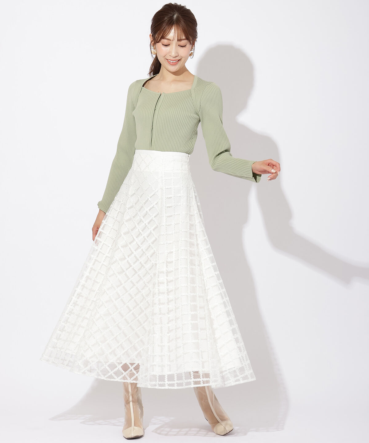 アンドクチュール「フロントホックビスチェライクプルオーバー」|ニット・セーター|