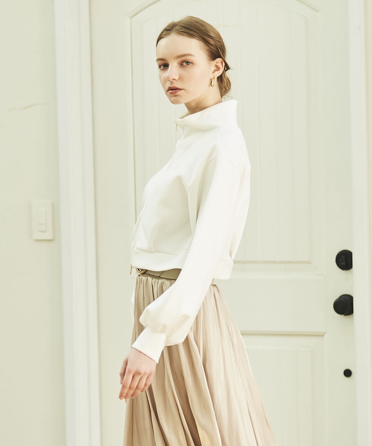 アンドクチュール「刺繍入りZIPカーデプルオーバー」|カーディガン|