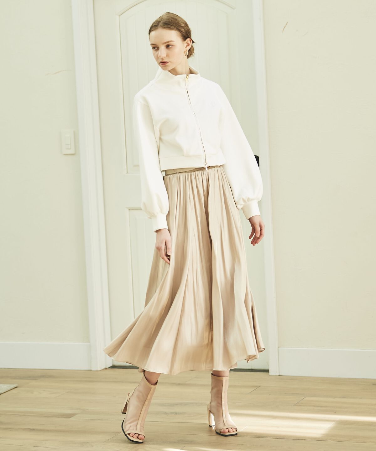 アンドクチュール「刺繍入りZIPカーデプルオーバー」|カーディガン|