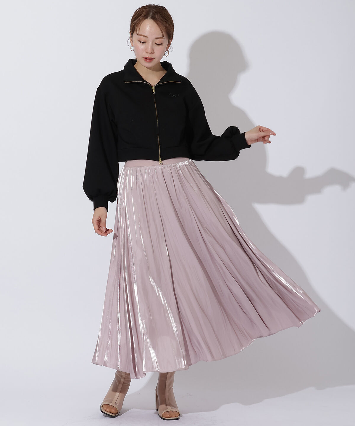 アンドクチュール「刺繍入りZIPカーデプルオーバー」|カーディガン|