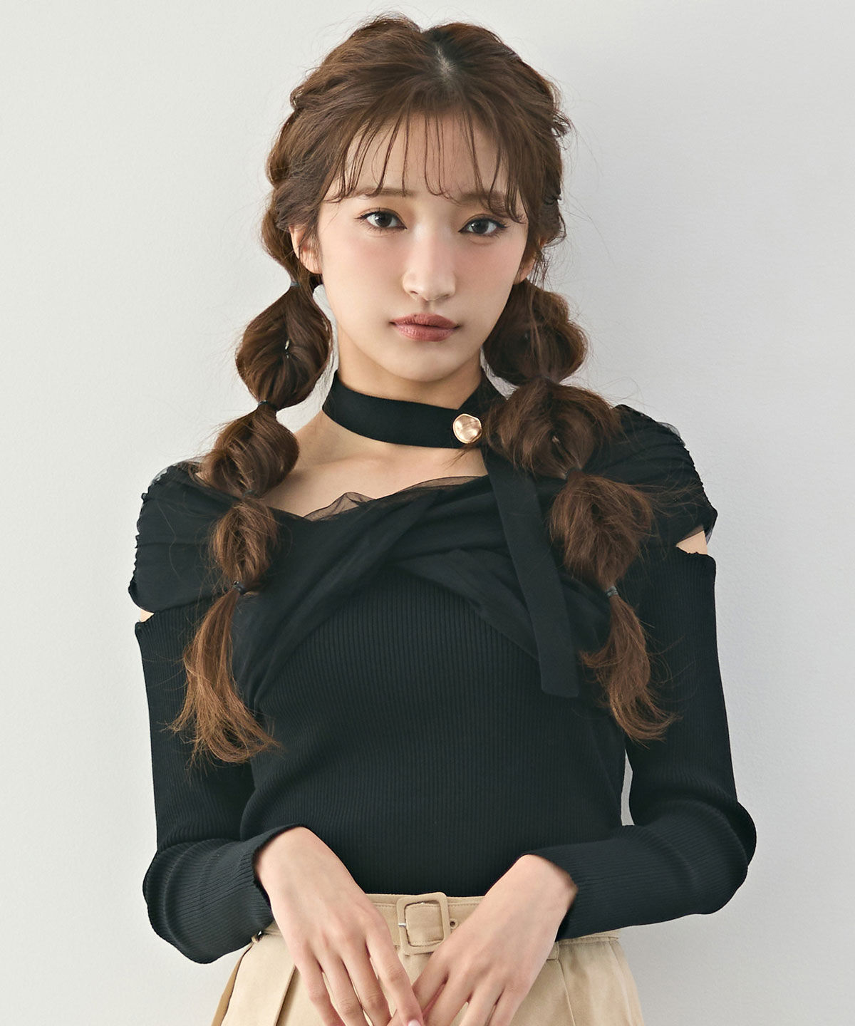 REDYAZEL「チョーカークロスチュールニットトップス」|ニット・セーター|ブラック
