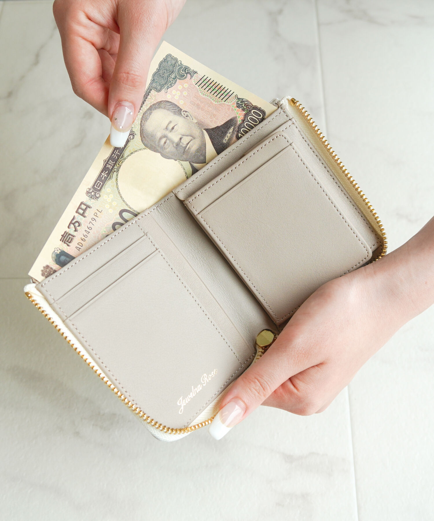 Jewelna Rose「Jewelna Rose ブリヨン・ウォレット 本革 二つ折り財布 15142」|財布|