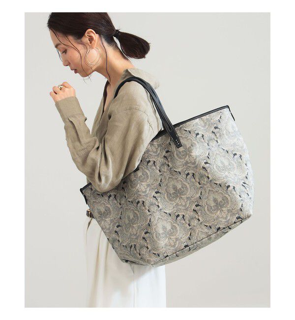 Demi-Luxe BEAMS 「【別注】A VACATION / ONYX ROAM トートバッグ」|トートバッグ|