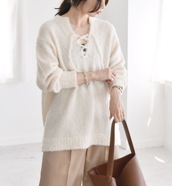 quaranciel「quaranciel:〈手洗い可能〉フェザーヤーン レースアップ ラメ スキッパー ニット」|ニット・セーター|
