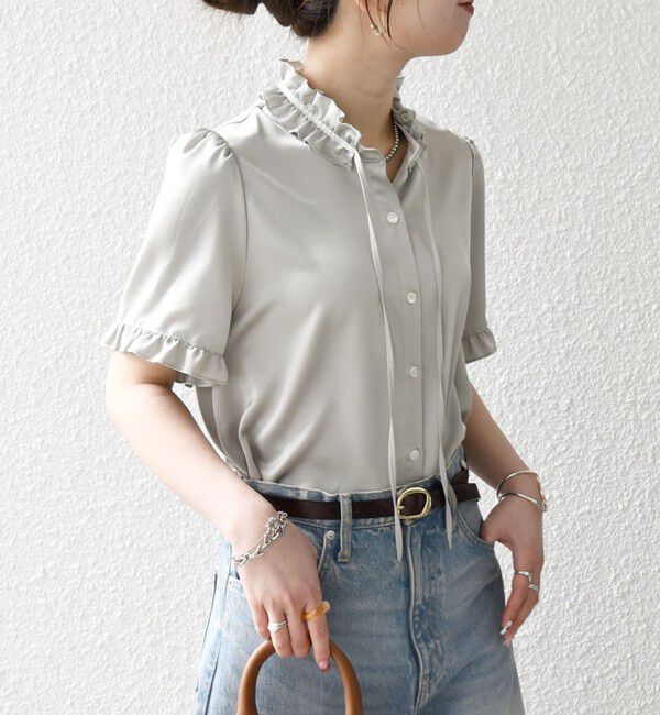 SHIPS any「《予約》SHIPS any:〈洗濯機可能〉サテン フリル カラー リボン ショートスリーブ シャツ ブラウス」|シャツ・ブラウス|