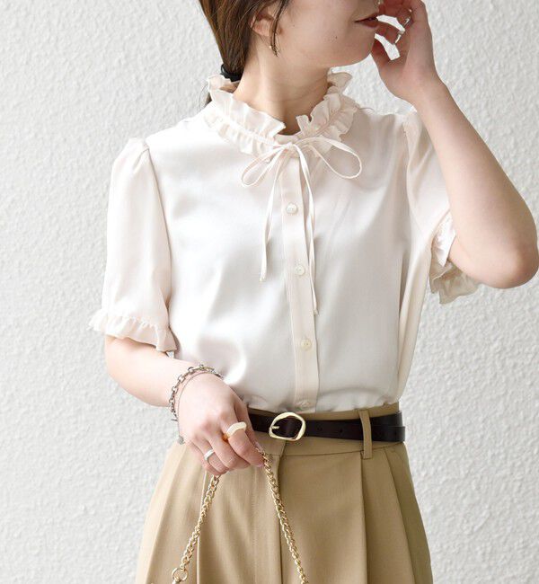 SHIPS any「《予約》SHIPS any:〈洗濯機可能〉サテン フリル カラー リボン ショートスリーブ シャツ ブラウス」|シャツ・ブラウス|