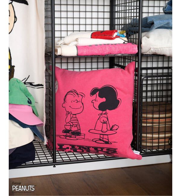 journal standard Furniture「《予約》【PEANUTS&times;SPORTS WEAR by JSF】別注 SWEAT CUSHION　クッションカバー」|クッション・クッションカバー|ピンク