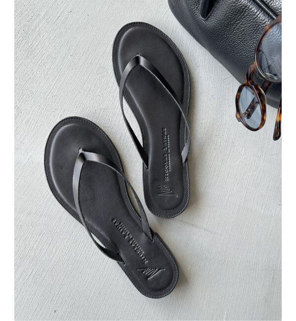 FRAMeWORK「≪予約≫NICOLAS LAINAS/ニコラスライナス トングサンダル」|サンダル|ブラック