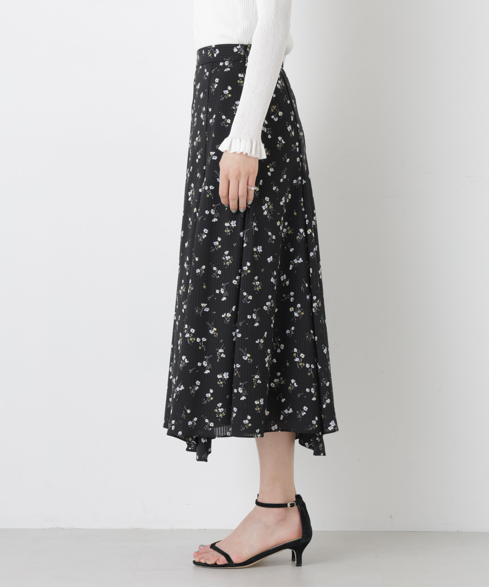 nano･universe「フラワープリントイレヘムタックフレアスカート(セットアップ可)」|スカート|