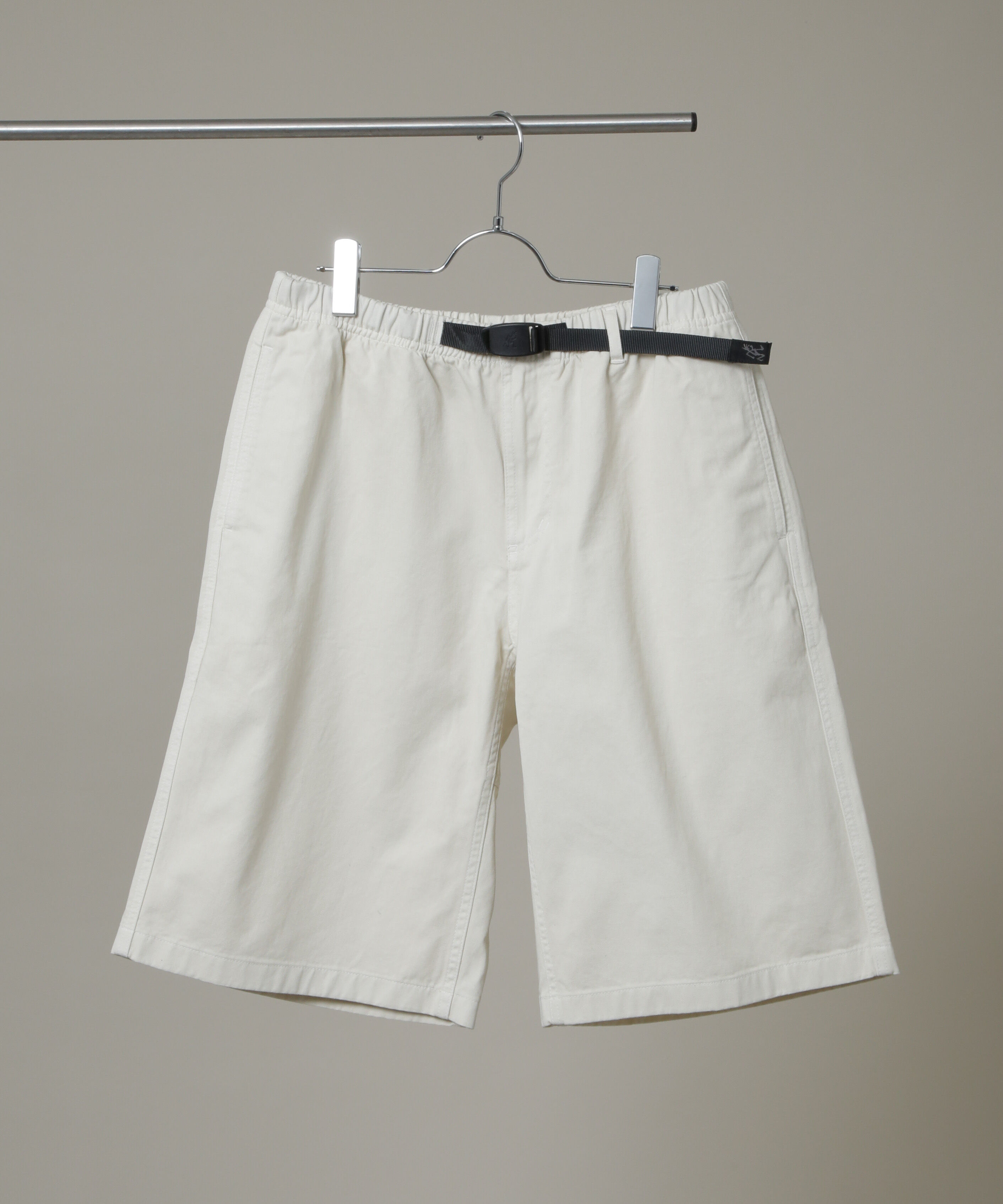 nano･universe「Gramicci/別注 Archive Big Shorts」|チノ|