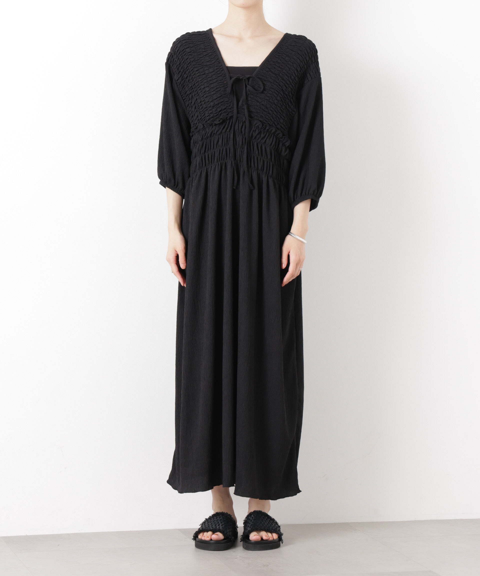 nano･universe「楊柳Vネックシャーリングワンピース」|ワンピース|