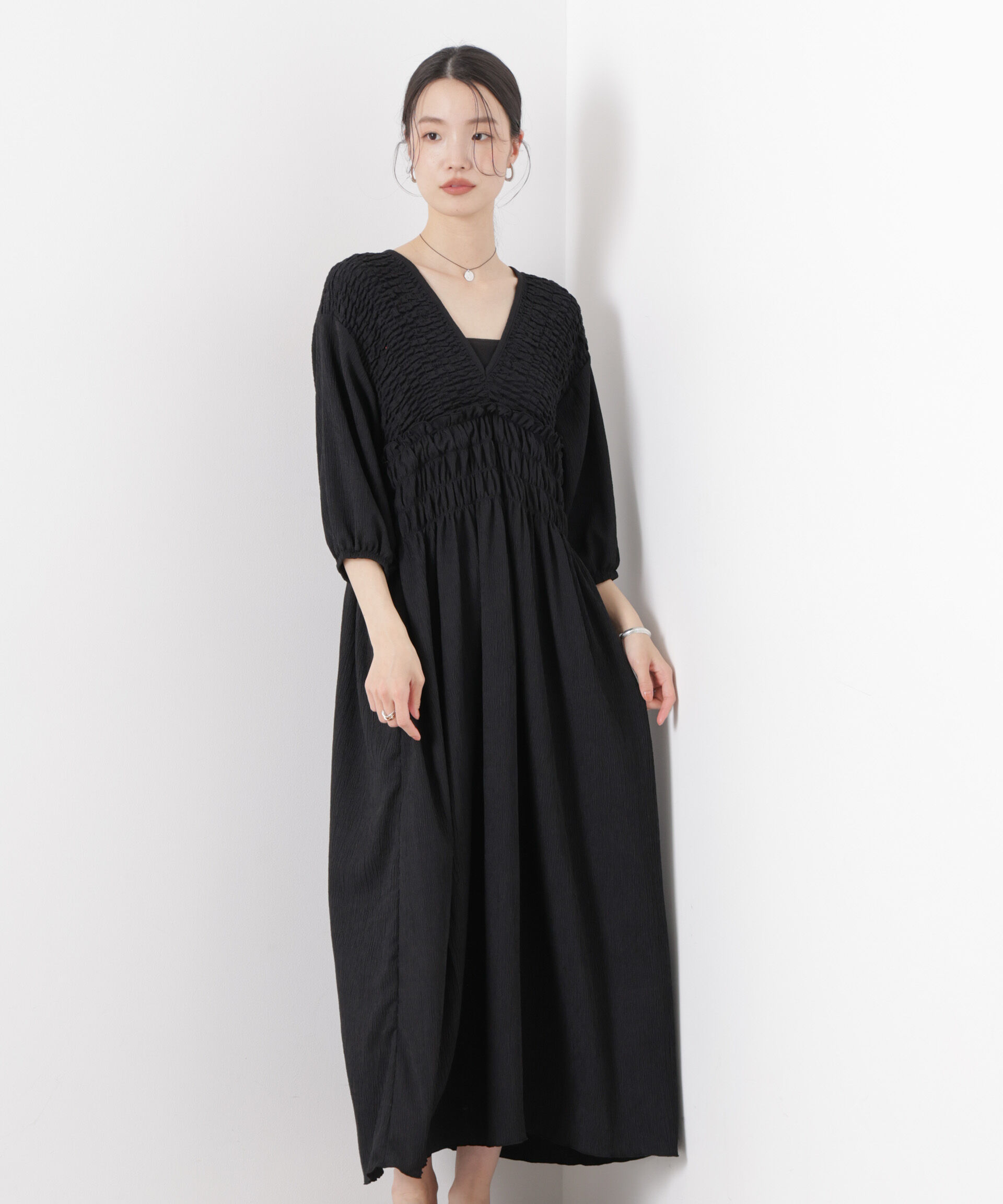 nano･universe「楊柳Vネックシャーリングワンピース」|ワンピース|