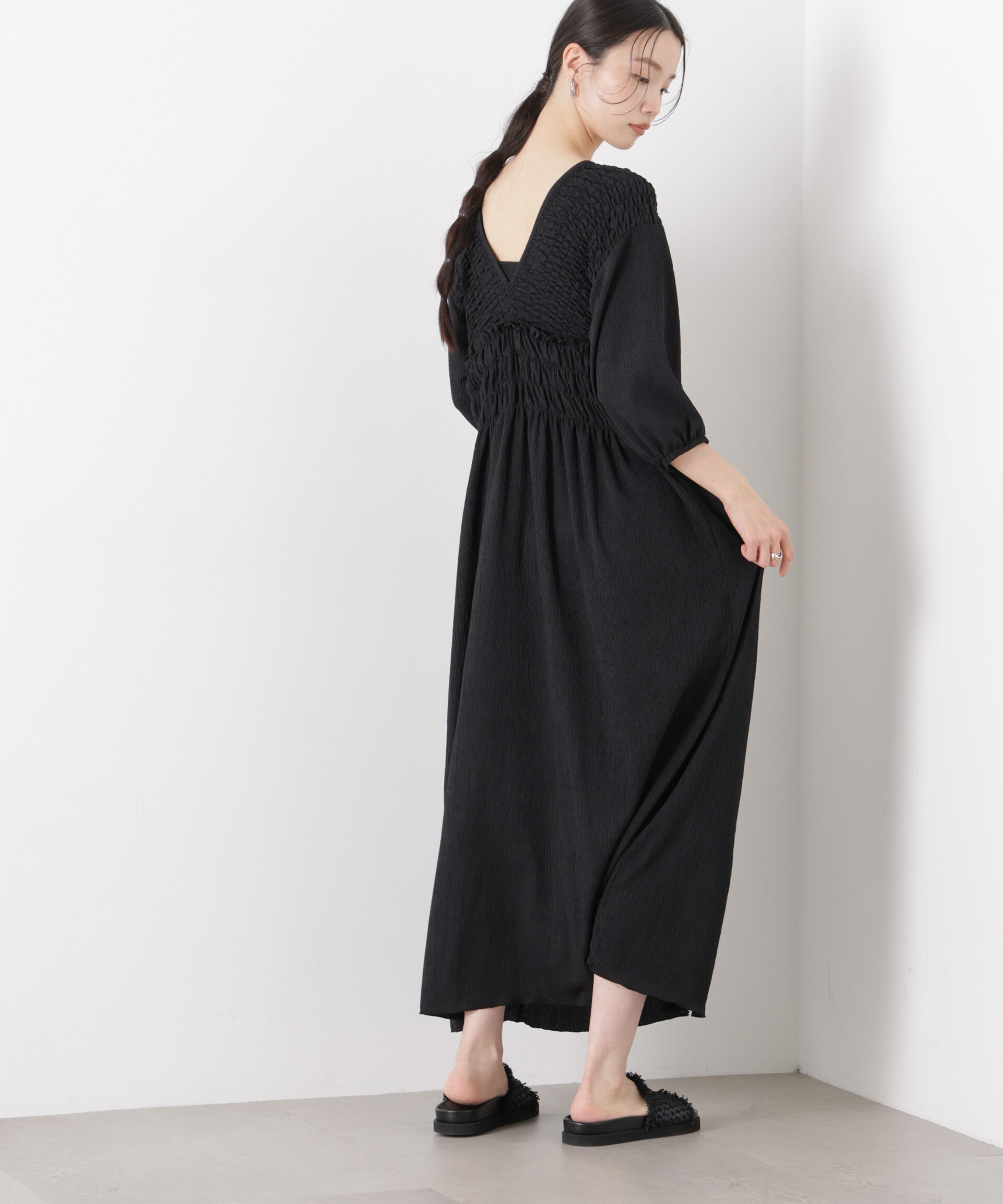 nano･universe「楊柳Vネックシャーリングワンピース」|ワンピース|