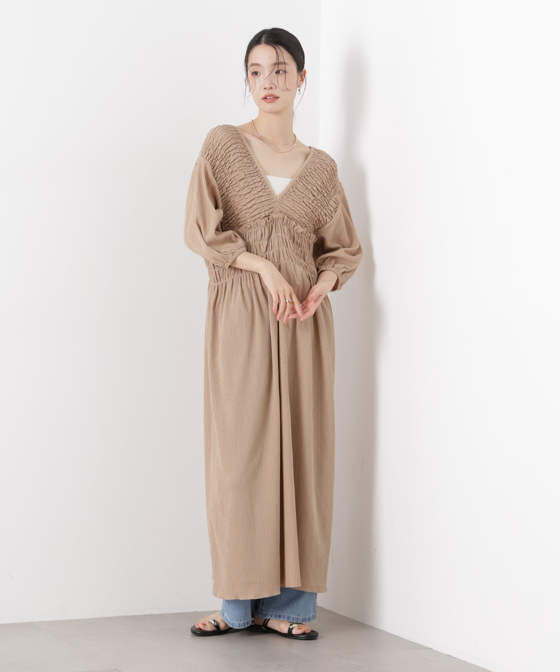 nano･universe「楊柳Vネックシャーリングワンピース」|ワンピース|