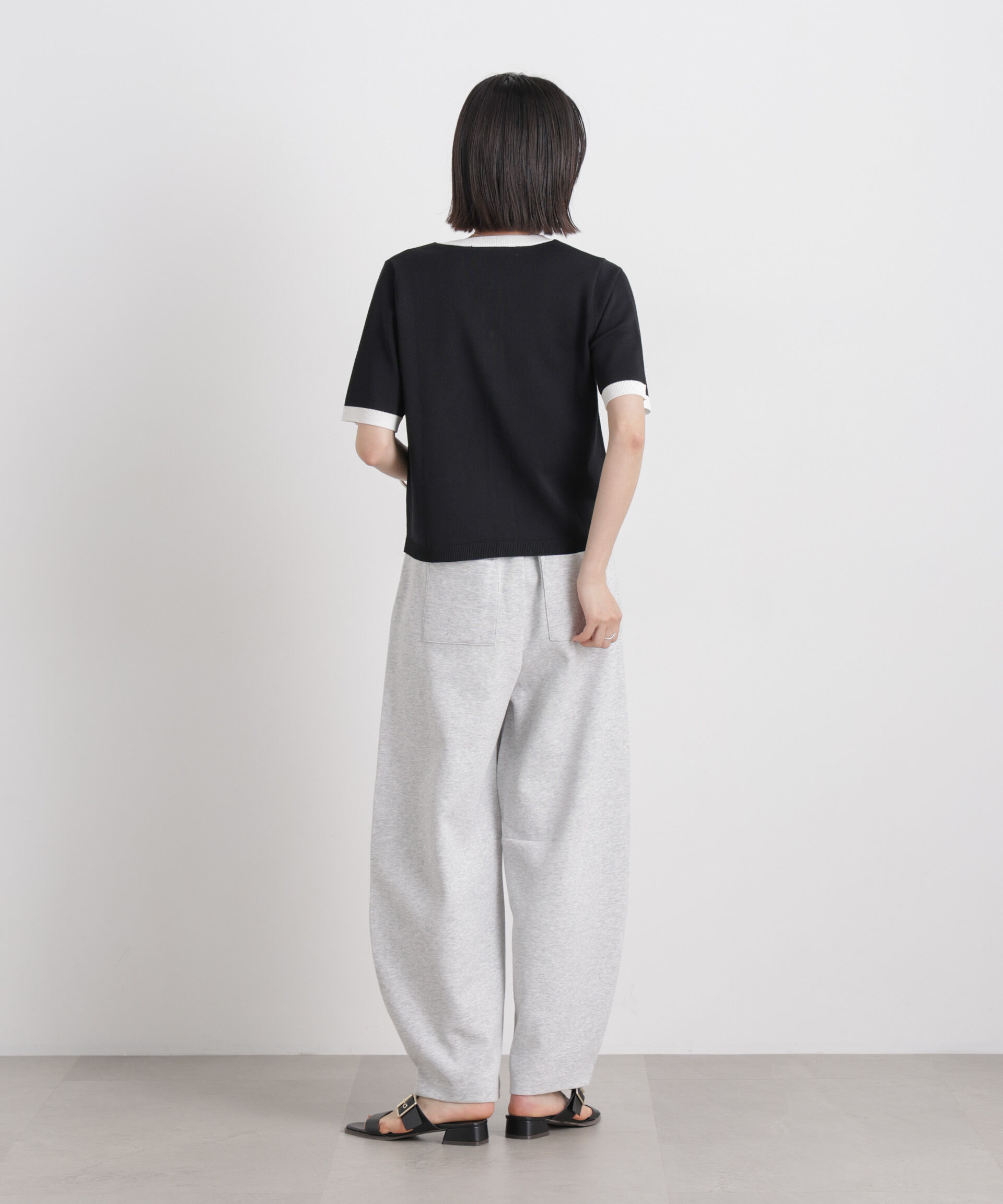 nano･universe「バイカラー金ボタンクルーネック半袖ニットカーディガン」|ニット・セーター|