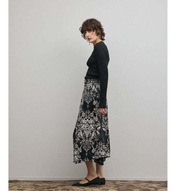 GRACE CONTINENTAL「オーナメントジャガードハンカチヘムスカート」|スカート|