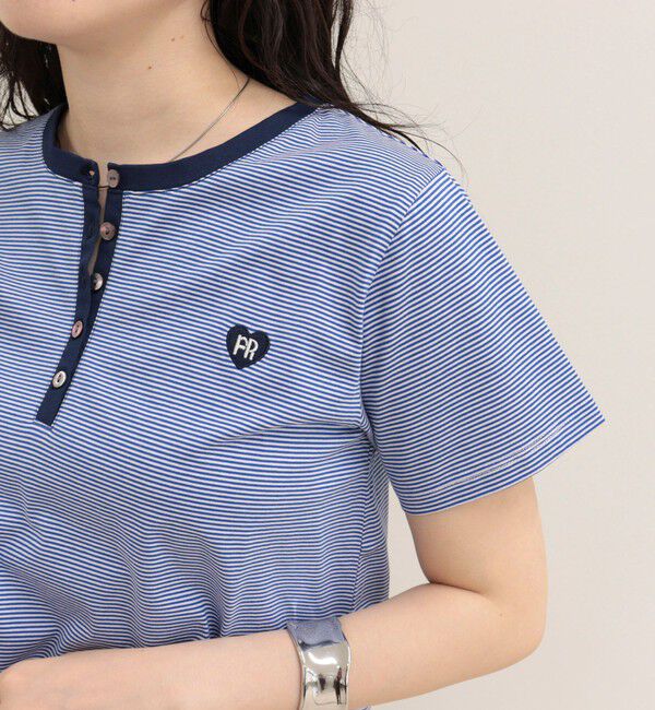 fredy emue「【昨年大人気！待望の再登場】ハートFR刺しゅうヘンリーネックTシャツ」|Tシャツ・カットソー|