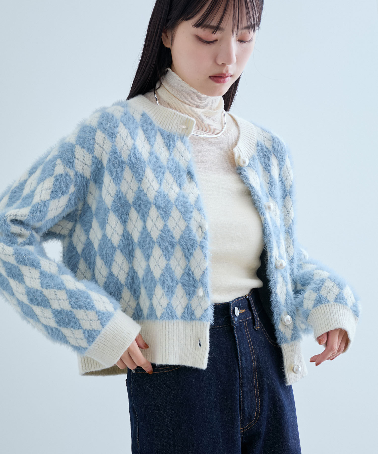 VIS「ミニアーガイル柄ビックパールボタンカーディガン」|カーディガン|