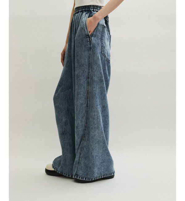 ADAM ET ROPE'「ライトデニムイージーパンツ」|デニム|