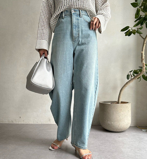  「【ベストセラーアイテム】カーブデニム」|デニム|