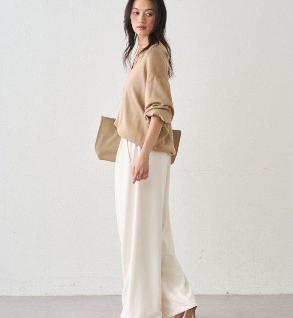  「ディープVニット」|ニット・セーター|