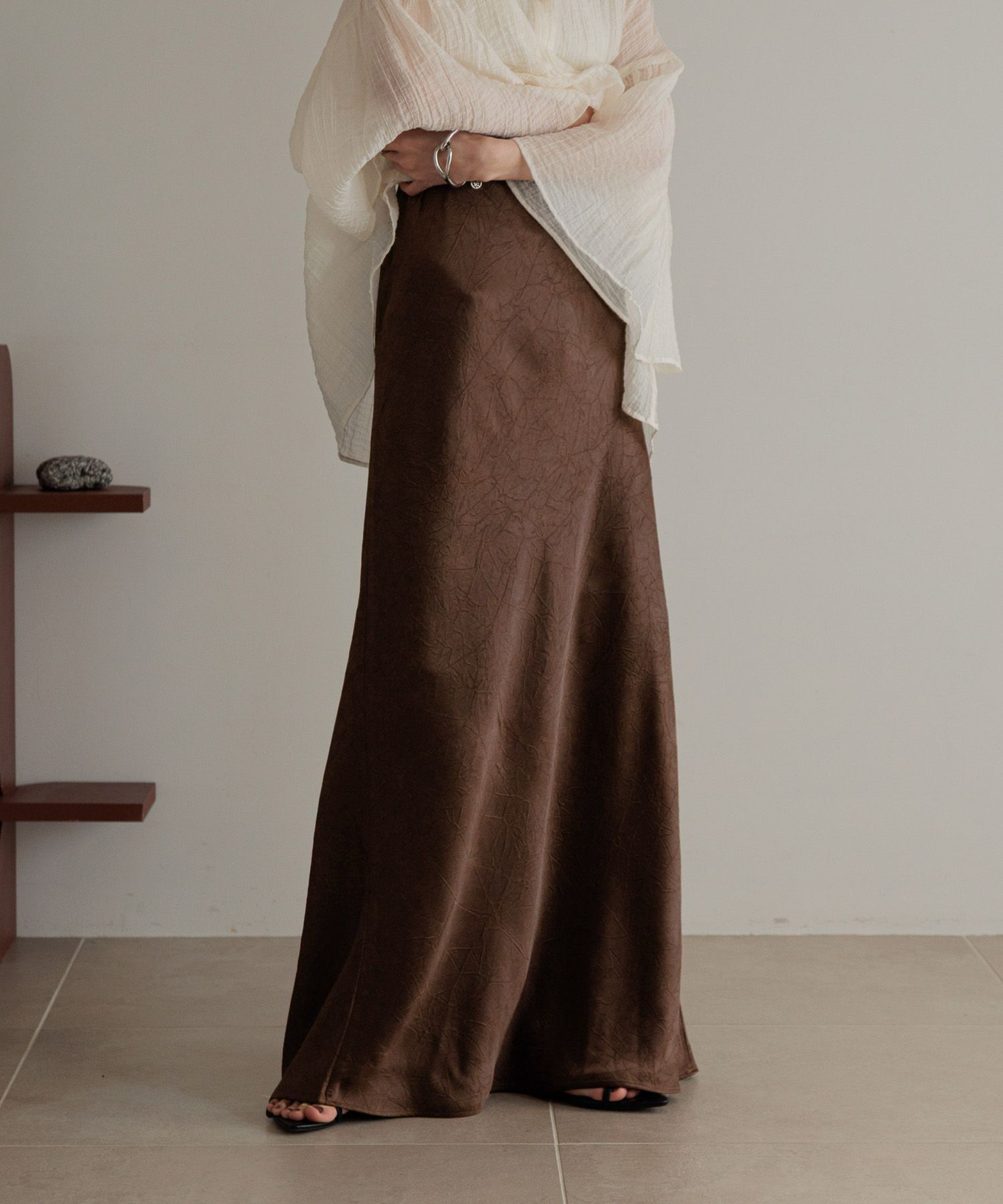 LOWRYS FARM「ストレッチサテンスカート」|スカート|BRN8