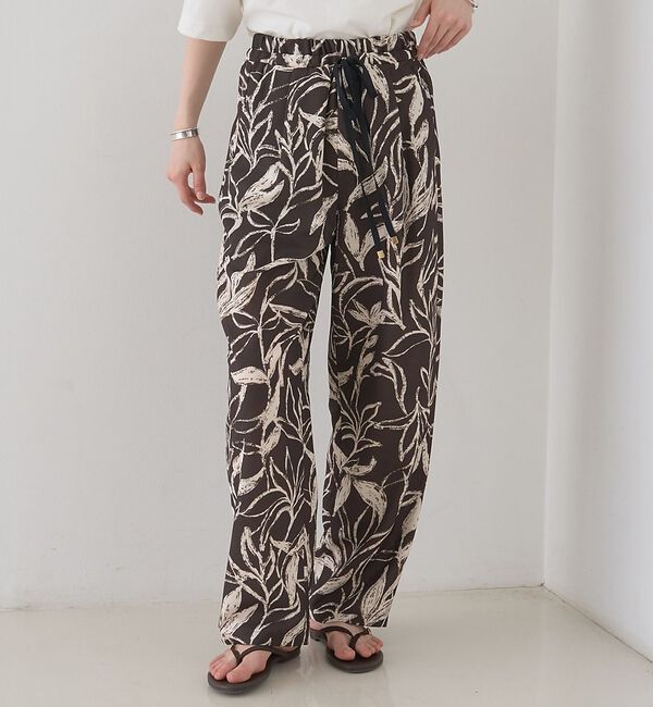 Rouge vif「リーフプリントルーズテーパードパンツ/ウエストゴム【予約】」|その他|ブラウン系その他1