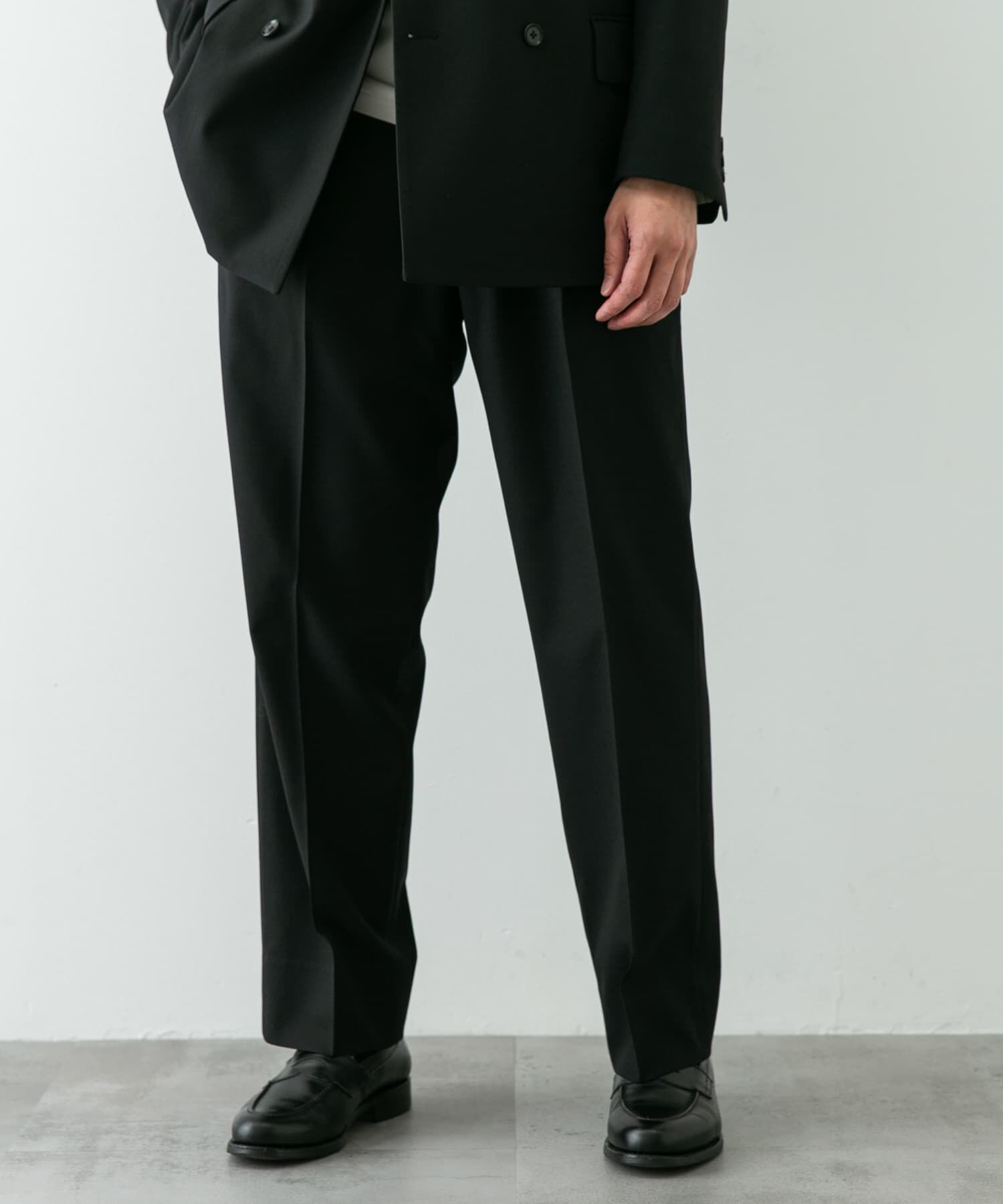 URBAN RESEARCH DOORS「『イージーケア』LIFE STYLE TAILOR　ストレッチオックス2タックパンツ」|スラックス|ブラック