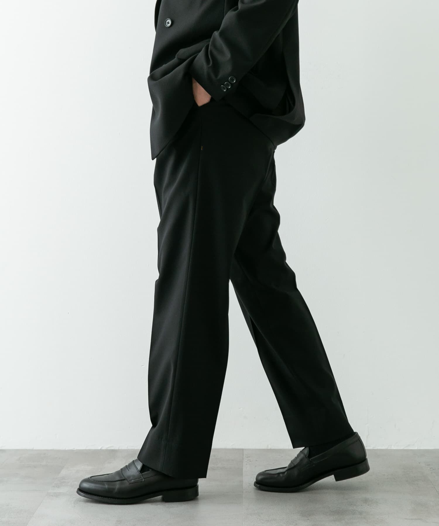 URBAN RESEARCH DOORS「『イージーケア』LIFE STYLE TAILOR　ストレッチオックス2タックパンツ」|スラックス|