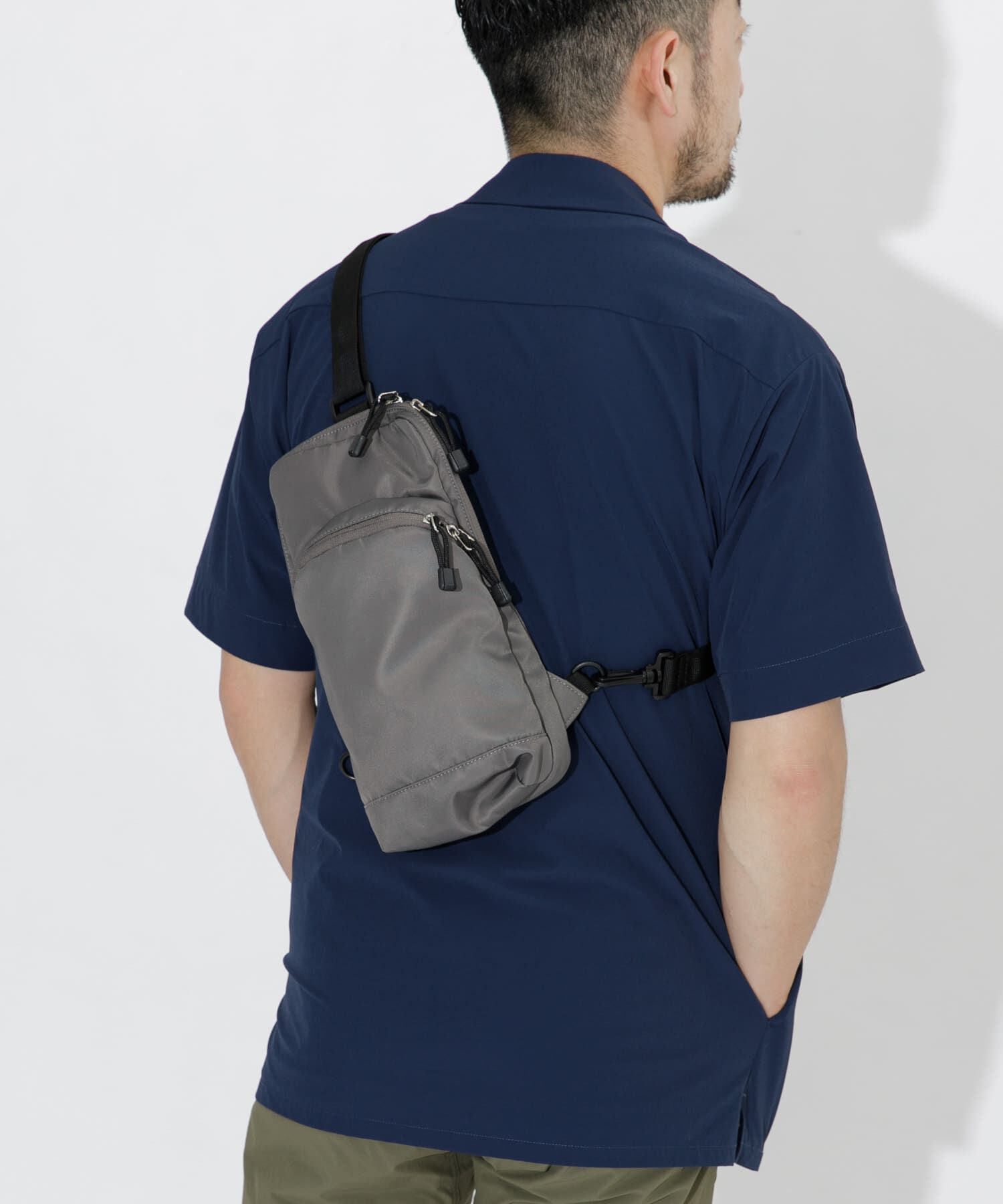 RODE SKO「パラコードスクエアボディバッグ」|ショルダー・メッセンジャー|