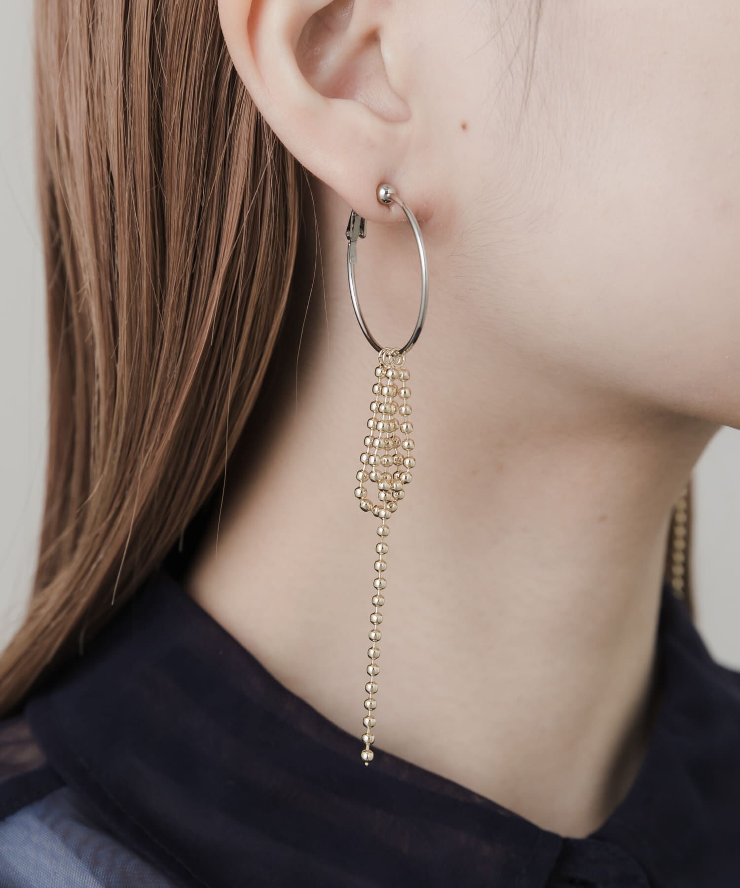 SMELLY「ボールチェーンフープイヤリング」|イヤリング|