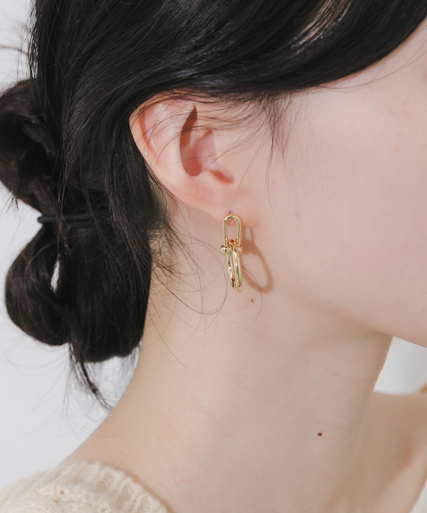 SMELLY「Uチェーンラウンドピアス」|ピアス|