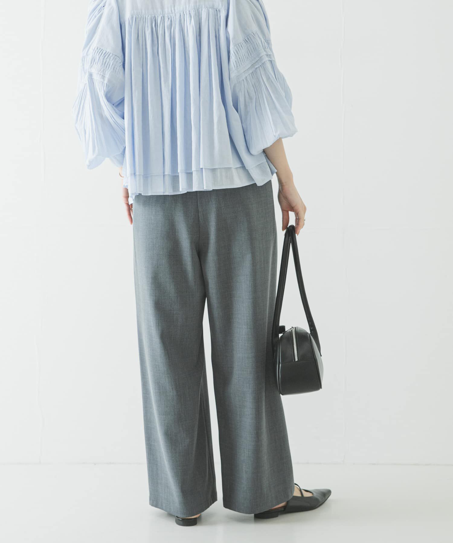 URBAN RESEARCH「『3サイズ展開』『イージーケア』タックギャザーストレートパンツ」|その他|