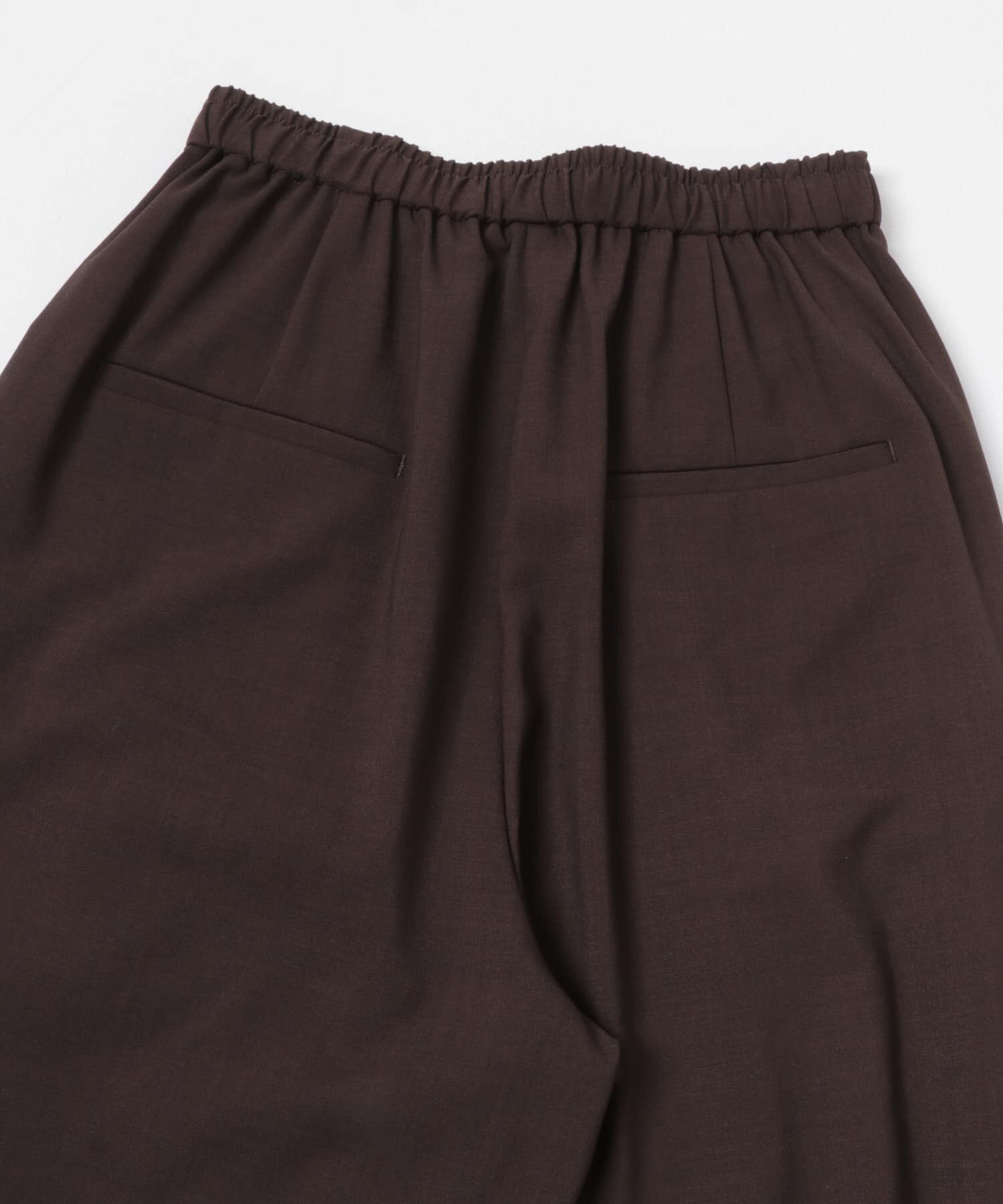 URBAN RESEARCH「『3サイズ展開』『イージーケア』タックギャザーストレートパンツ」|その他|