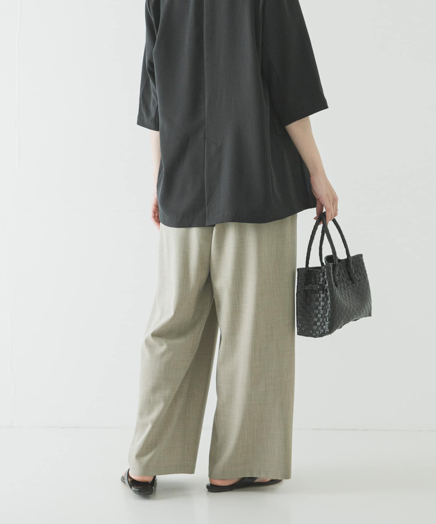 URBAN RESEARCH「『3サイズ展開』『イージーケア』タックギャザーストレートパンツ」|その他|