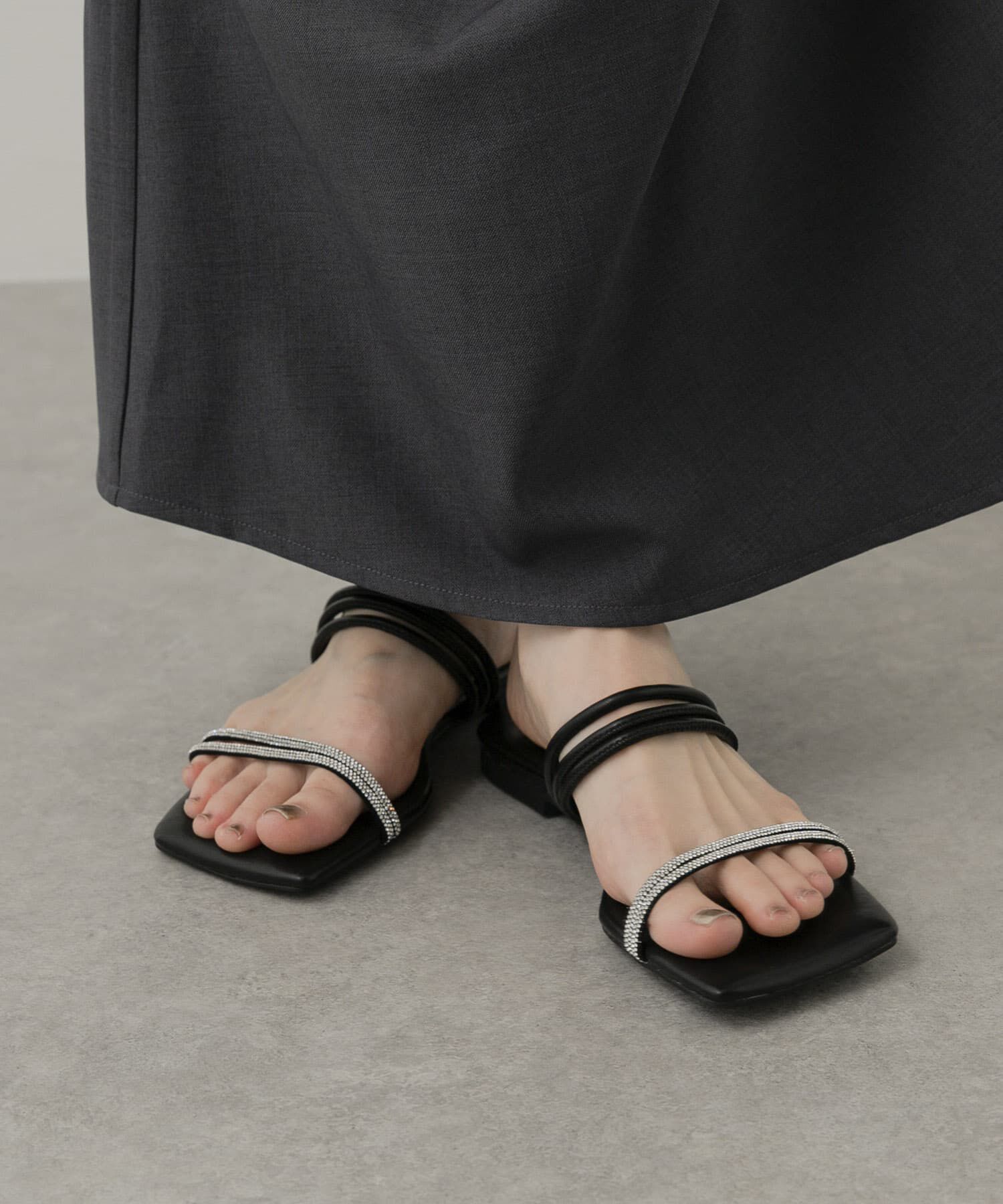 SENSE OF PLACE by URBAN RESEARCH「ラインストーンナローコードサンダル」|サンダル|