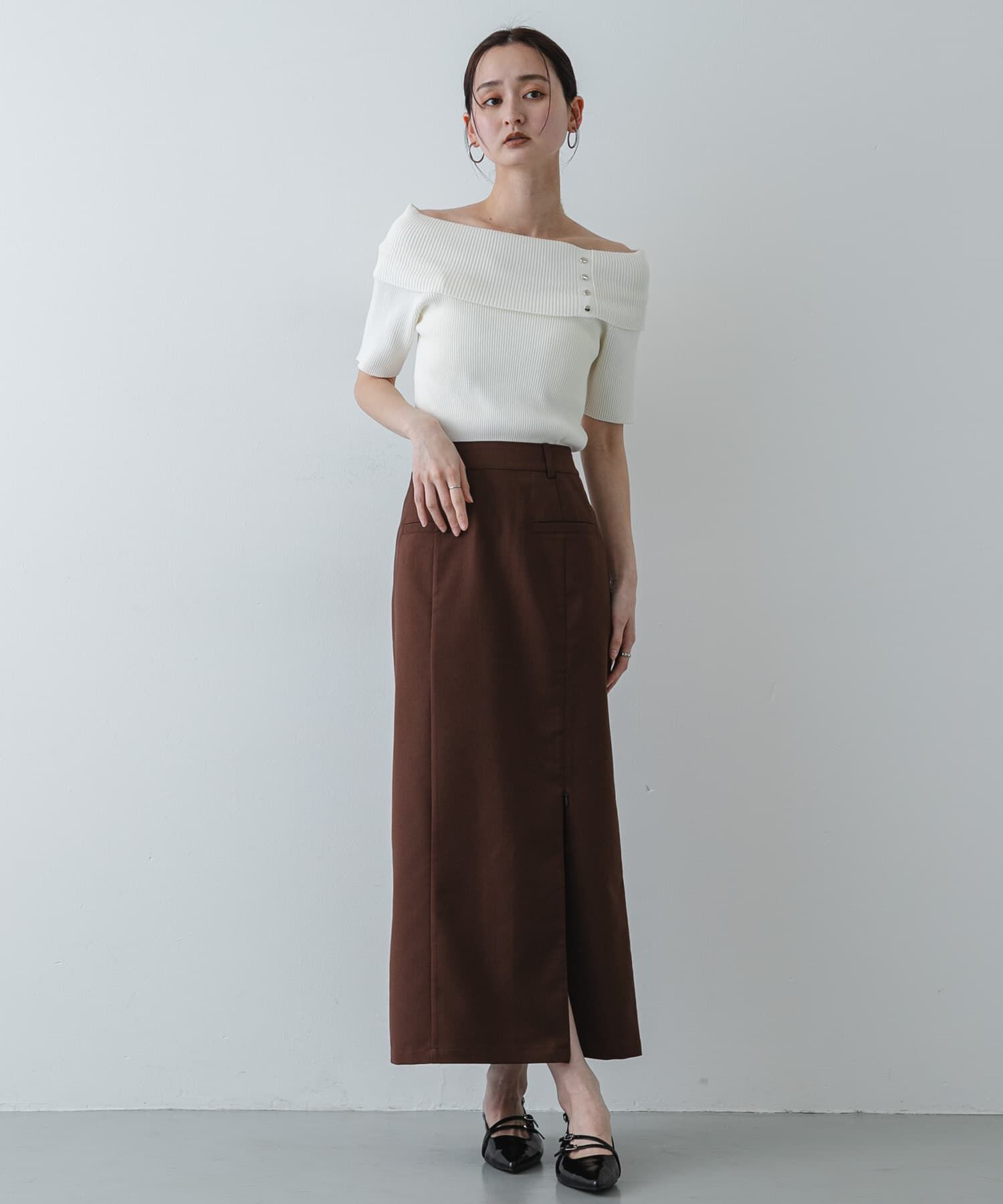 SENSE OF PLACE by URBAN RESEARCH「『洗濯可』メタルボタンオフショルリブセーター」|ニット・セーター|