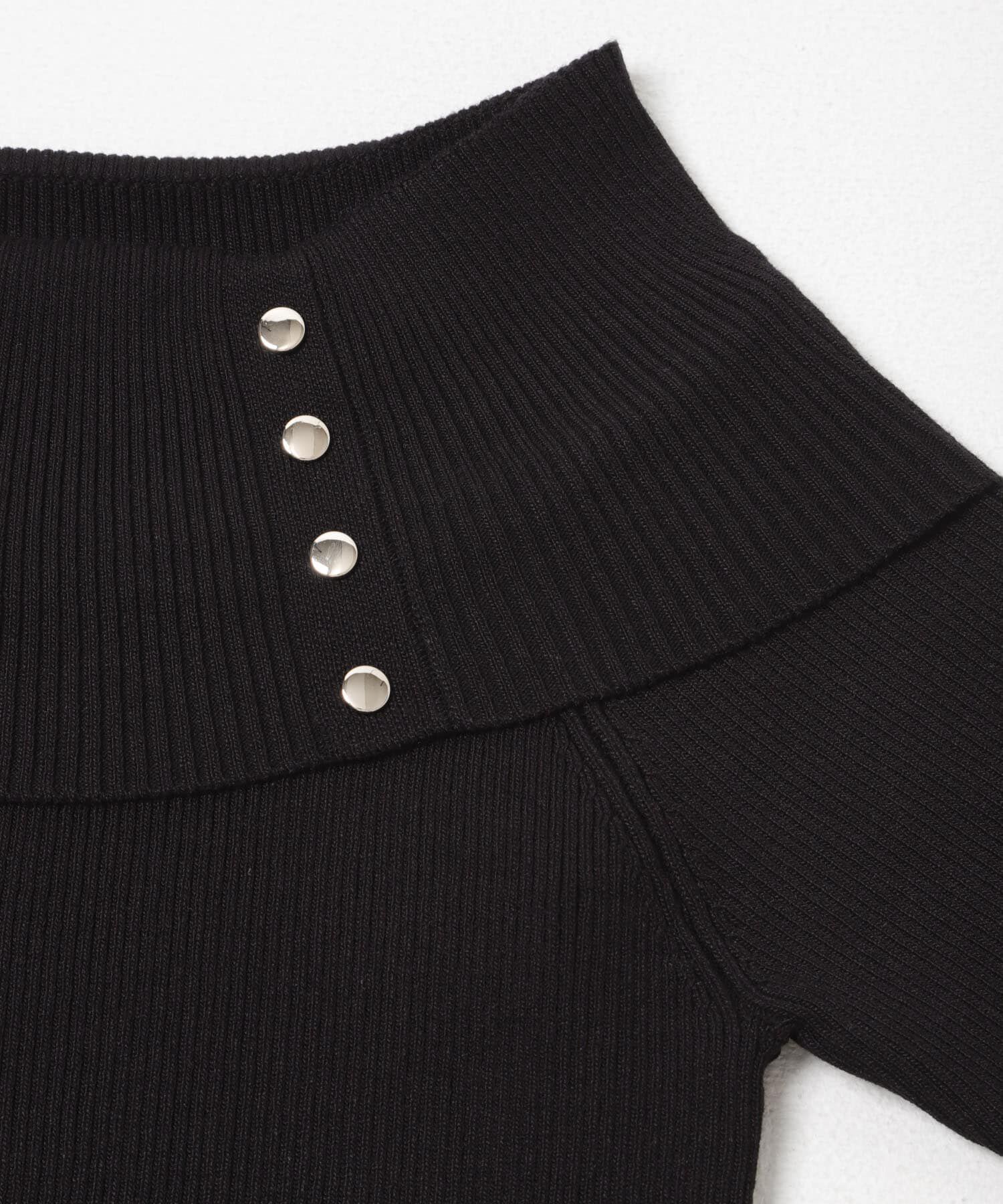 SENSE OF PLACE by URBAN RESEARCH「『洗濯可』メタルボタンオフショルリブセーター」|ニット・セーター|