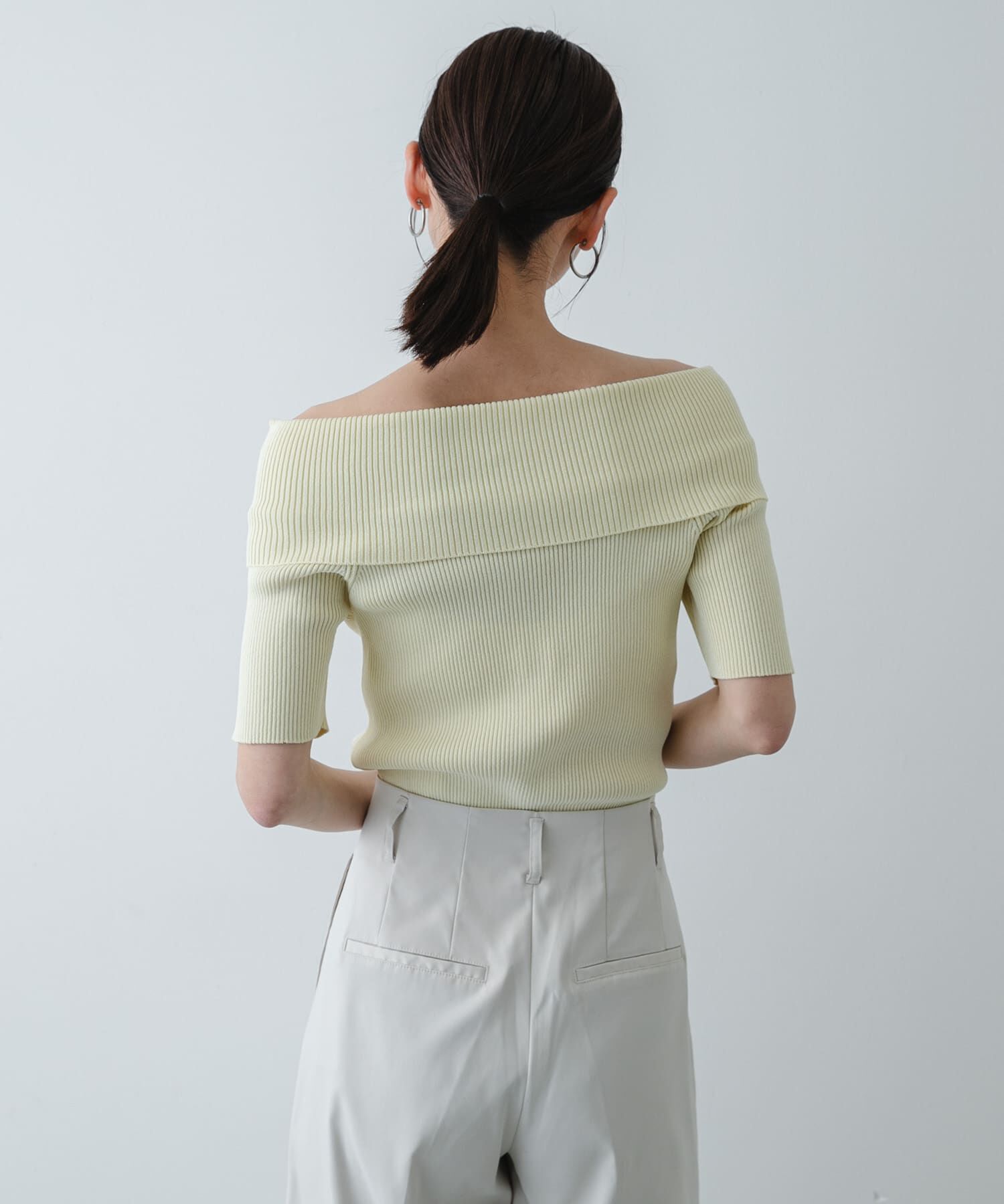 SENSE OF PLACE by URBAN RESEARCH「『洗濯可』メタルボタンオフショルリブセーター」|ニット・セーター|