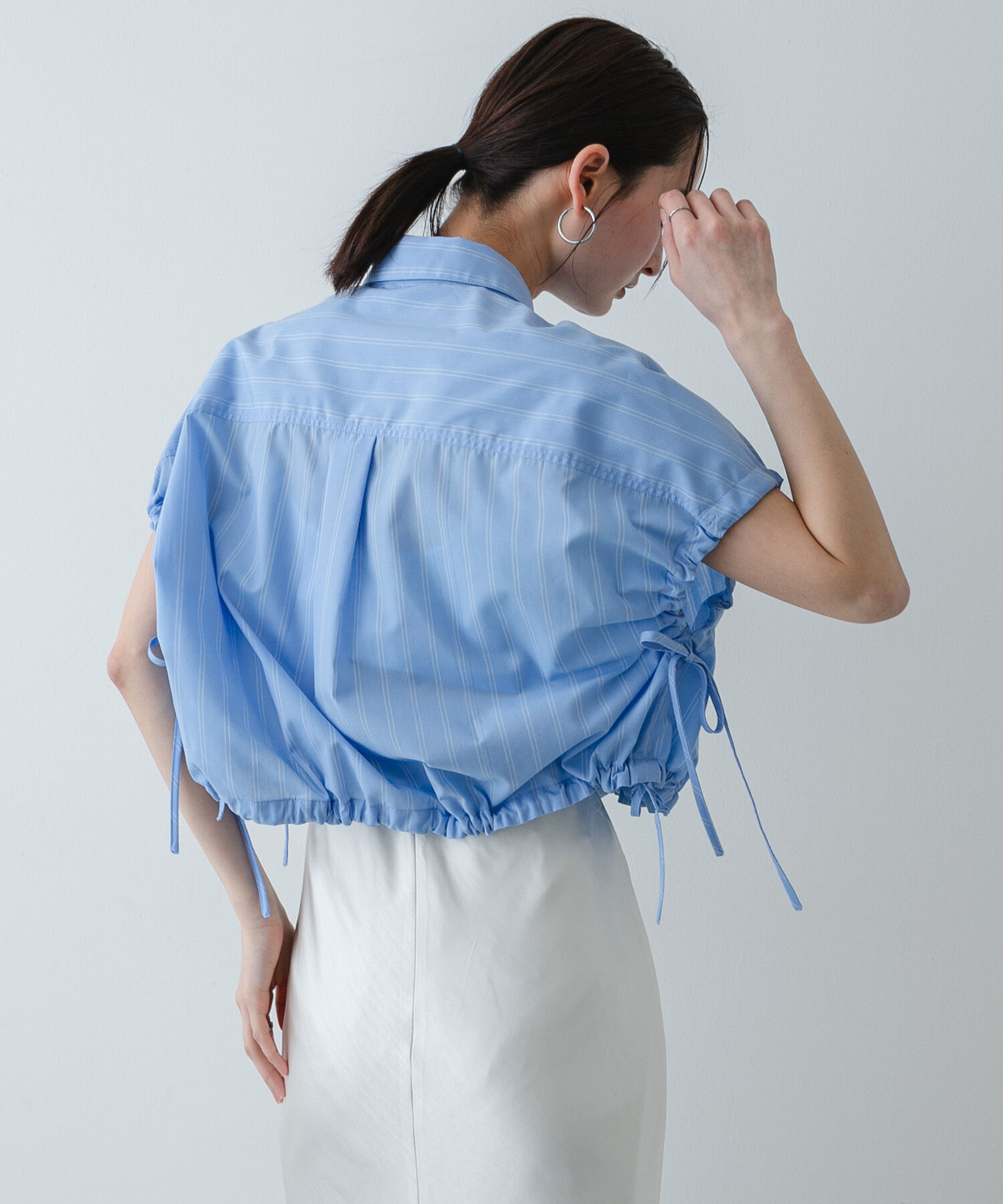 SENSE OF PLACE by URBAN RESEARCH「『イージーケア』クロップドギャザーシャツ」|シャツ・ブラウス|