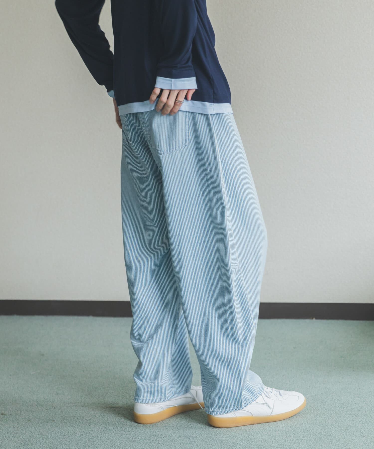 SENSE OF PLACE by URBAN RESEARCH「アソートバレルレッグデニムパンツ」|デニム|