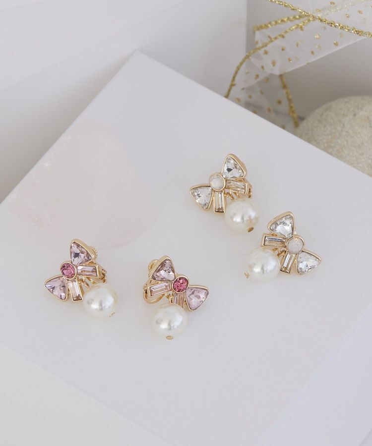 Maison de FLEUR「ビジューリボンイヤリング」|イヤリング|